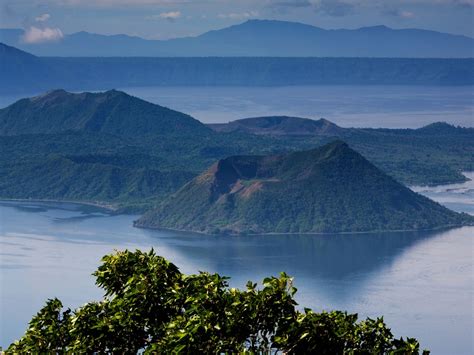 alluc the lake|A Crater Lake in the Philippines with a Surprising History.